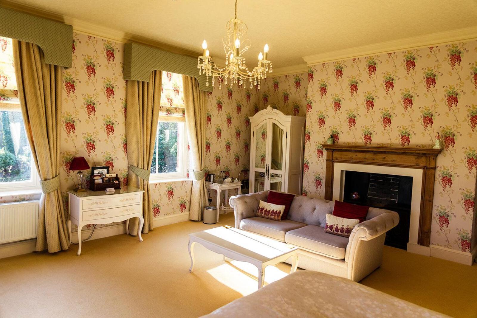 Kateshill House Bed & Breakfast 布由德利 外观 照片